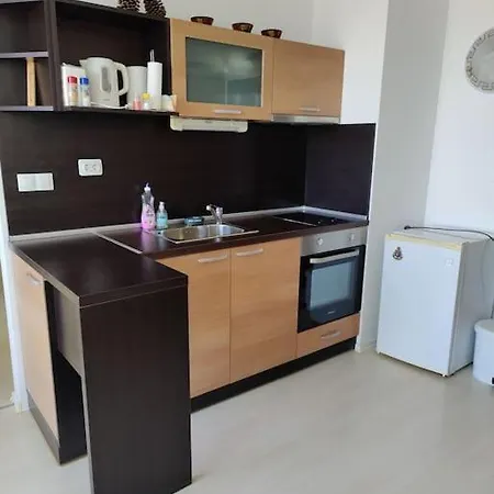Sarafovo Seaview Retreat キャンプ場 *