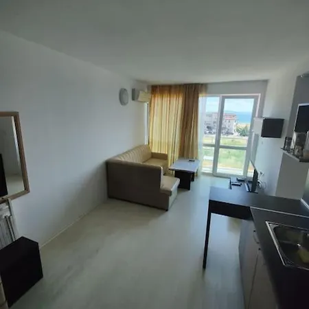 Sarafovo Seaview Retreat *
