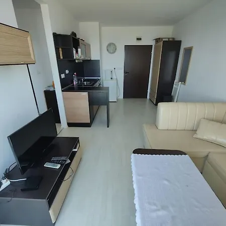 Sarafovo Seaview Retreat キャンプ場